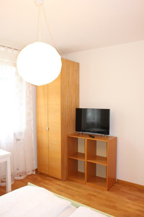 Haus Ilse & Karl Heinz Apartment Лаза Екстериор снимка